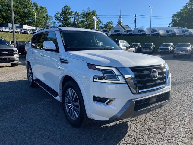 Used 2021 Nissan Armada SL w/ Captain's Chairs Package RWD image 2