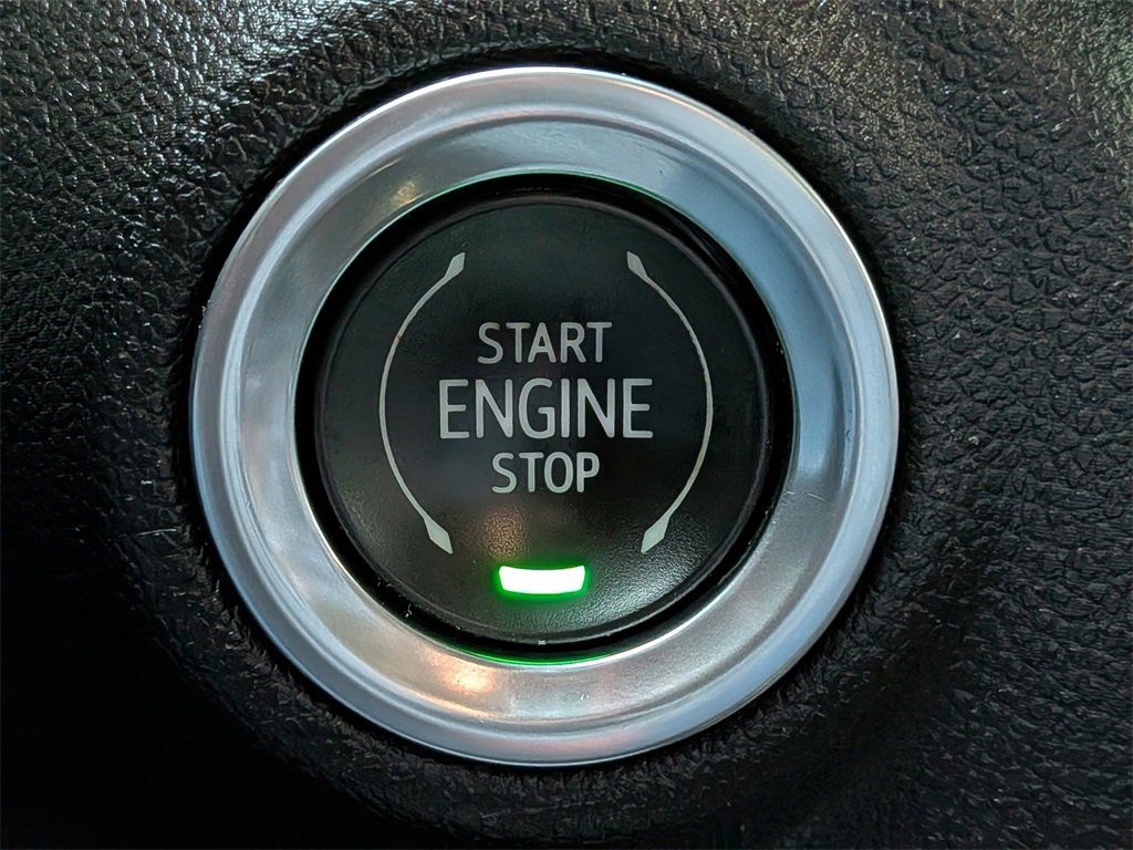 Used 2021 GMC Sierra 2500 Denali w/ Denali Ultimate Package image 26