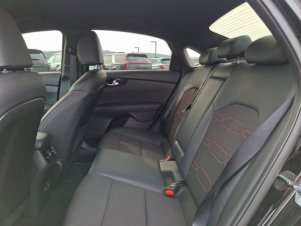 Used 2024 Kia Forte GT FWD image 12