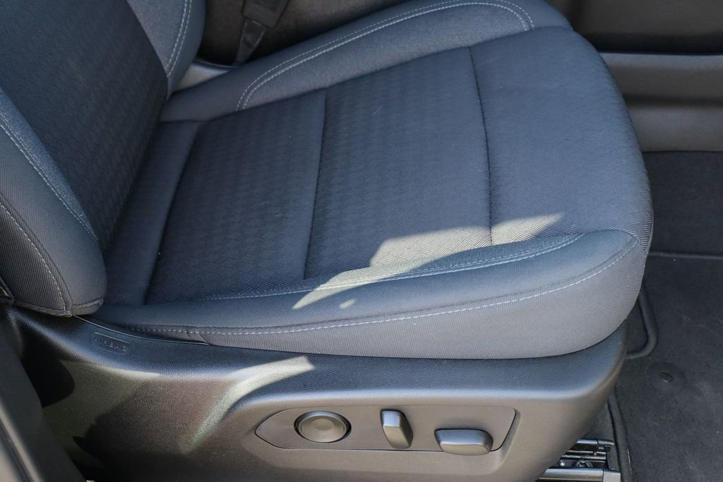 Certified 2023 GMC Yukon SLE image 29