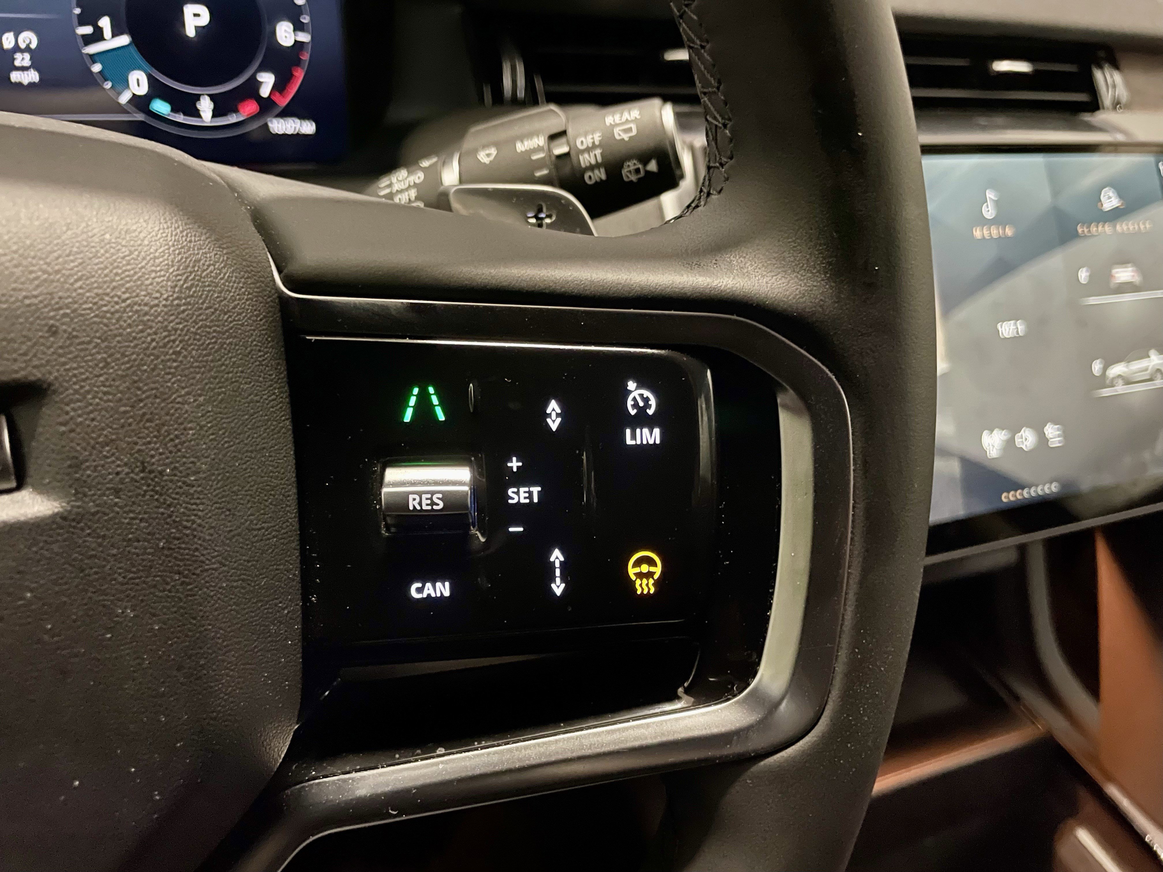 Certified 2024 Land Rover Discovery Sport S image 22