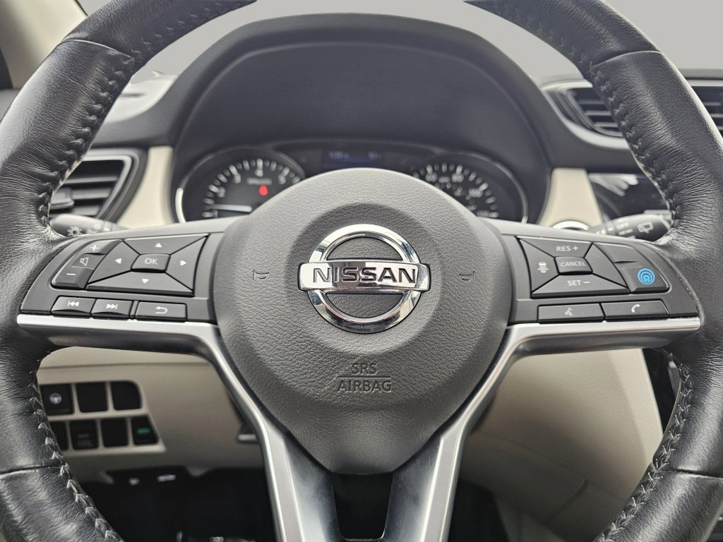 Used 2019 Nissan Rogue Sport SL w/ Premium Package AWD/4WD image 3