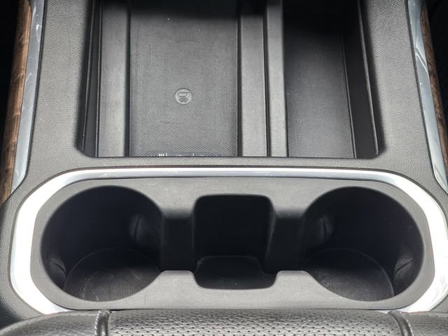 Used 2022 GMC Sierra 3500 Denali w/ Technology Package image 22