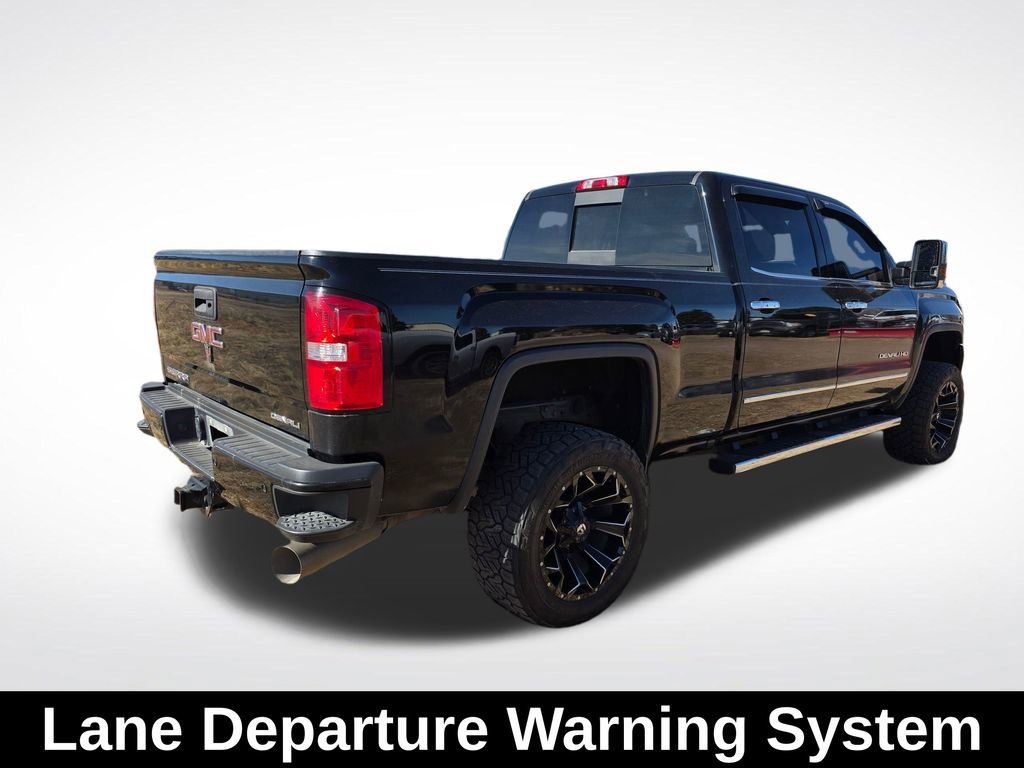 Used 2017 GMC Sierra 2500 Denali w/ Duramax Plus Package image 10