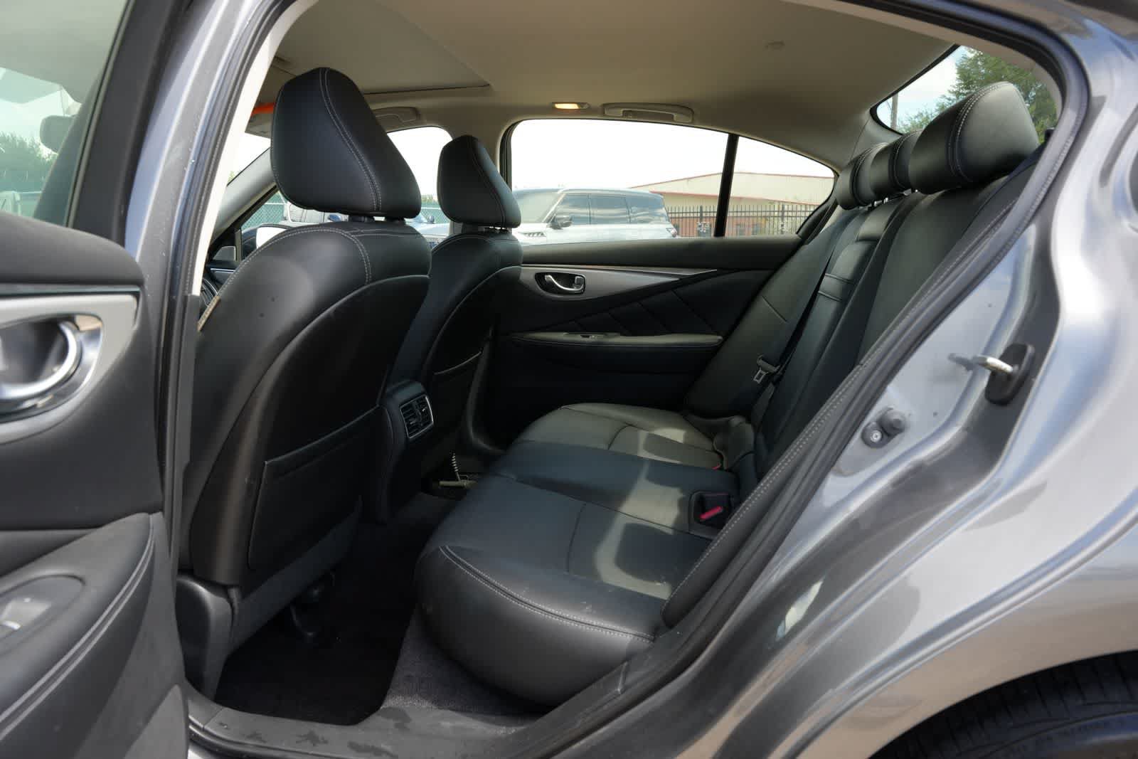 Certified 2023 INFINITI Q50 Luxe w/ All Weather Package AWD/4WD image 18