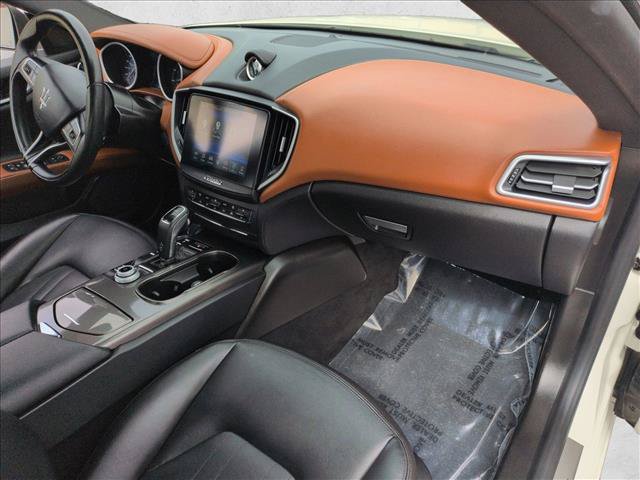 Used 2020 Maserati Ghibli S RWD image 24