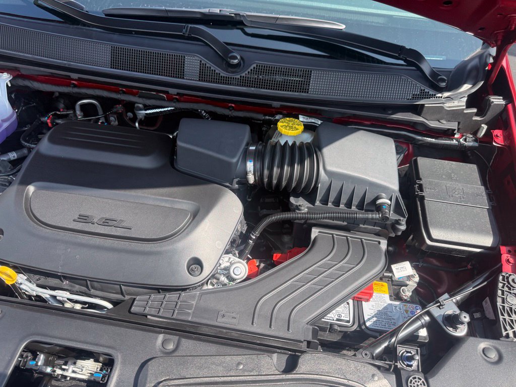 New 2027 Chrysler Pacifica Select FWD image 62