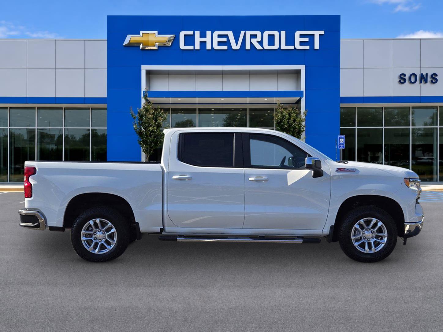 New 2026 Chevrolet Silverado 1500 LT AWD/4WD image 4