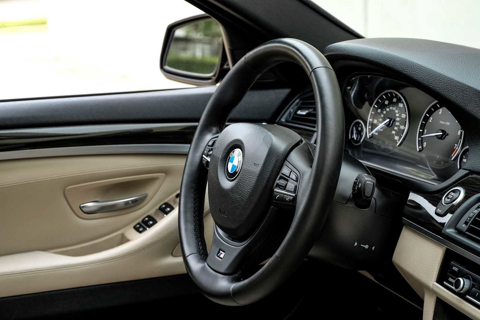 Used 2013 BMW 535i Sedan image 18