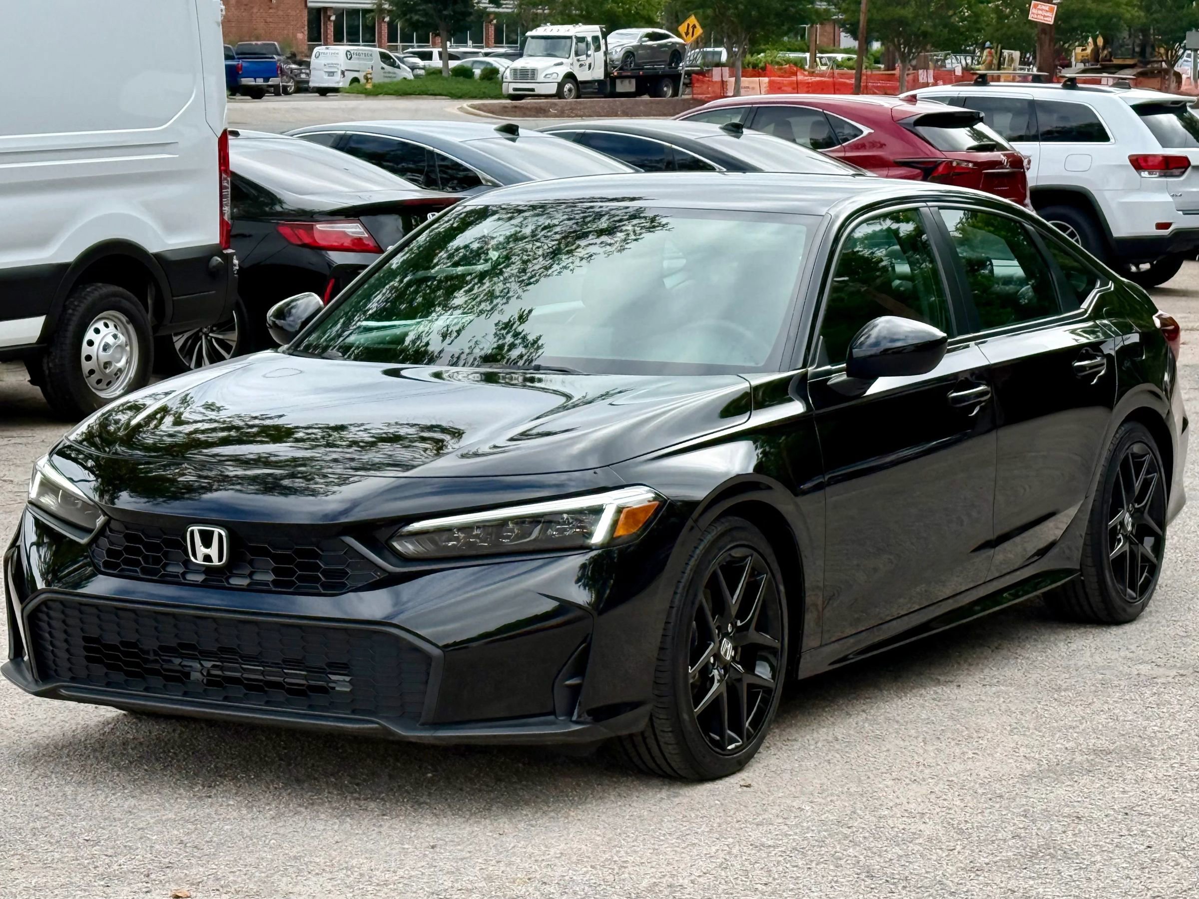 Used 2025 Honda Civic Sport image 2