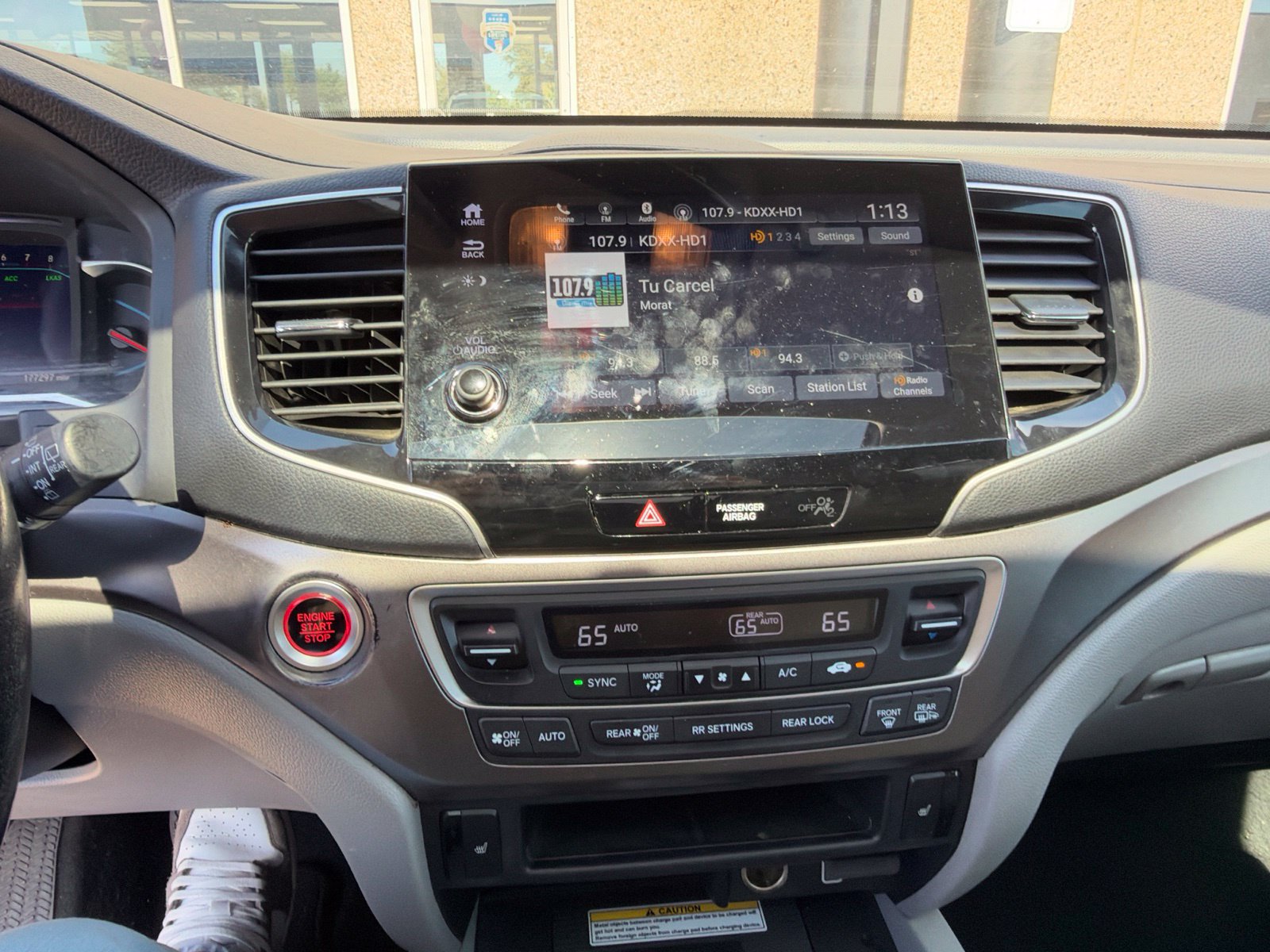 Used 2021 Honda Pilot Special Edition image 19