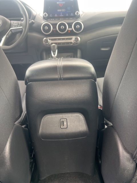 Used 2024 Nissan Sentra SV FWD image 26
