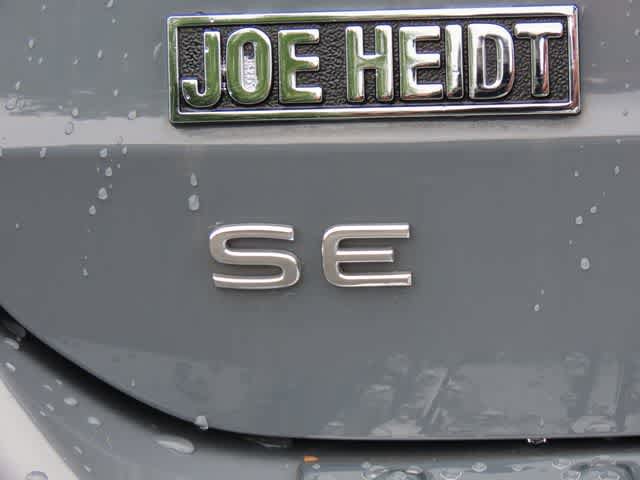 Used 2022 Volkswagen Taos SE AWD/4WD image 8