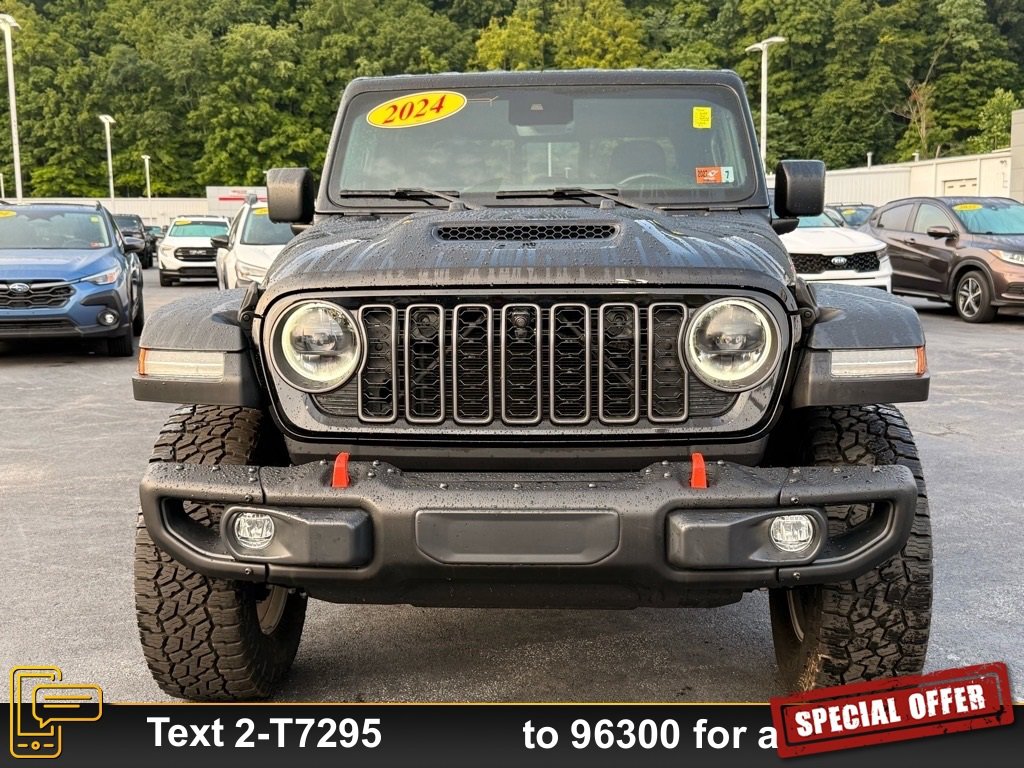 Used 2024 Jeep Gladiator Mojave w/ Technology Group image 11