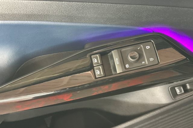 Certified 2024 Volkswagen ID.4 S image 14