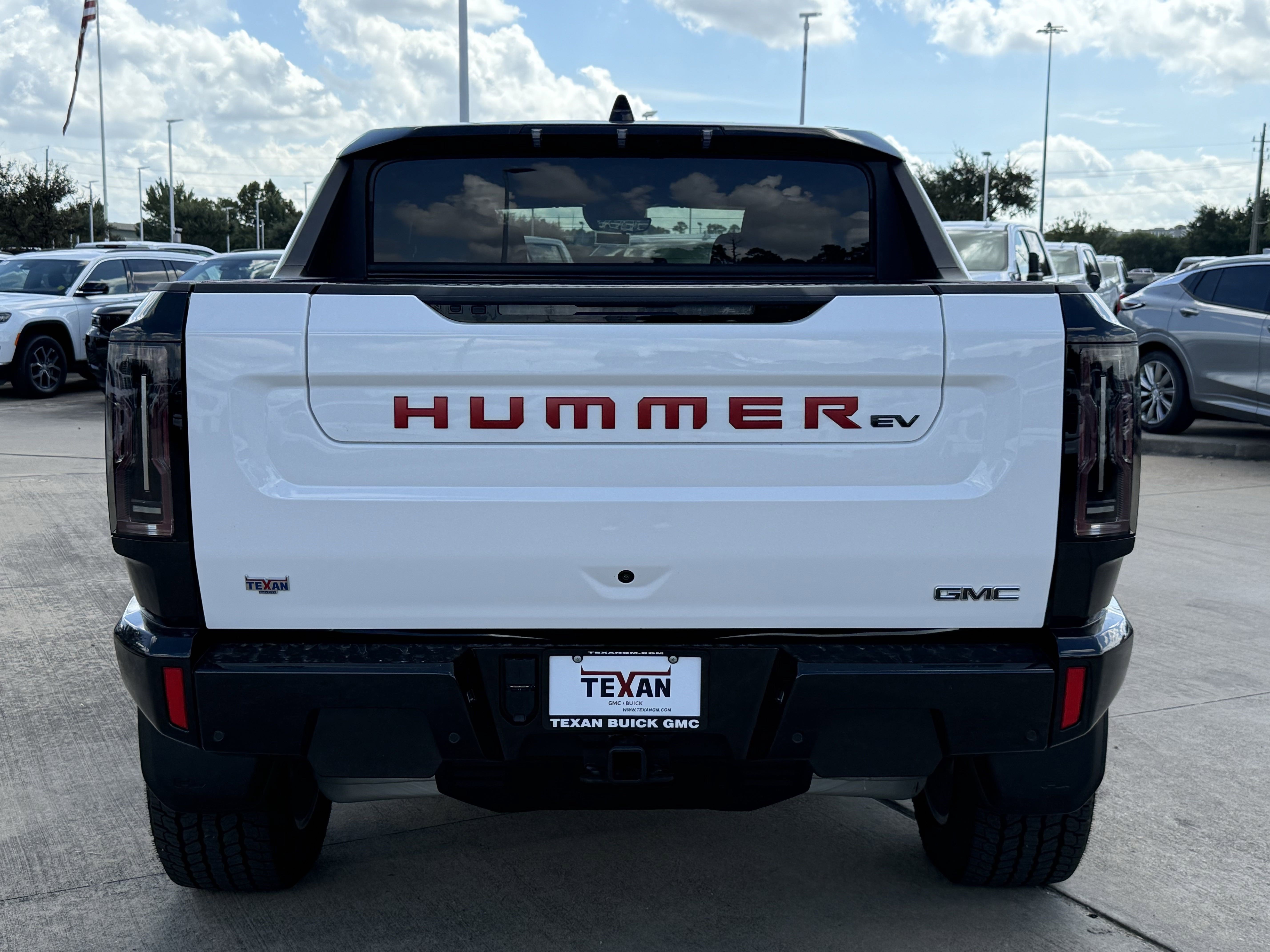New 2025 GMC Hummer EV 3X w/ LPO, Illumination Package image 6