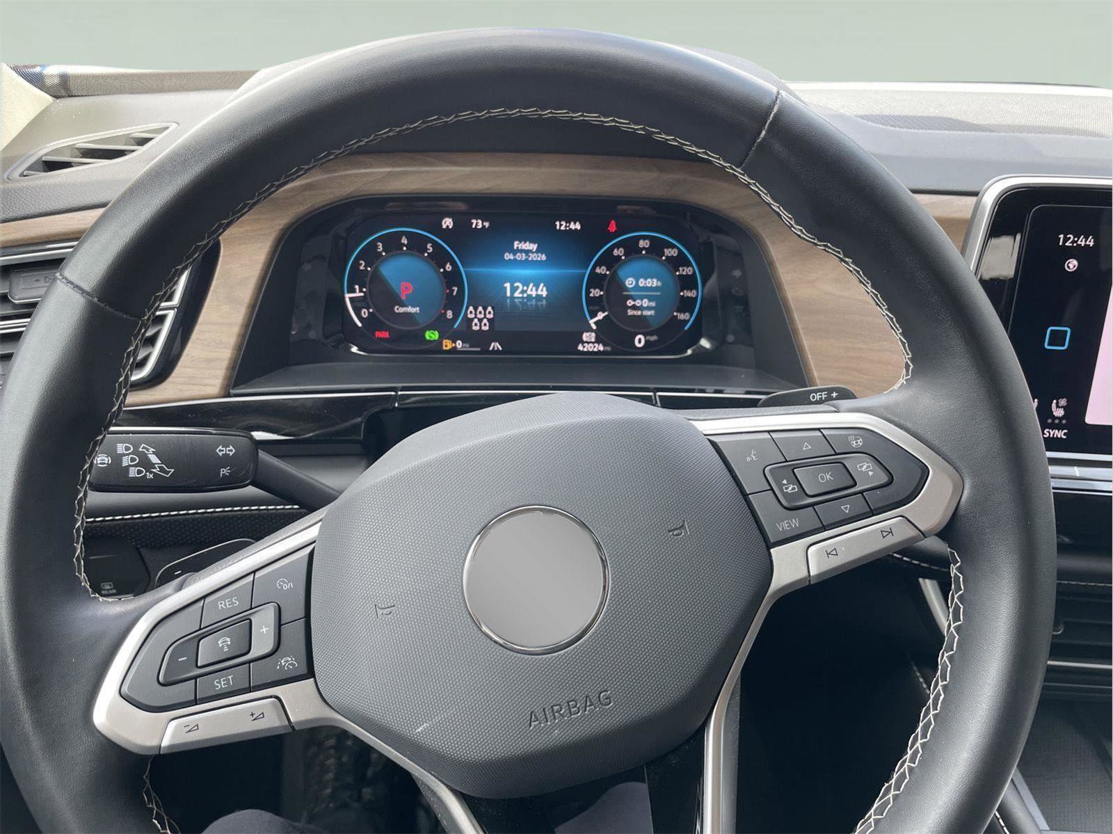 Used 2024 Volkswagen Atlas SE image 26