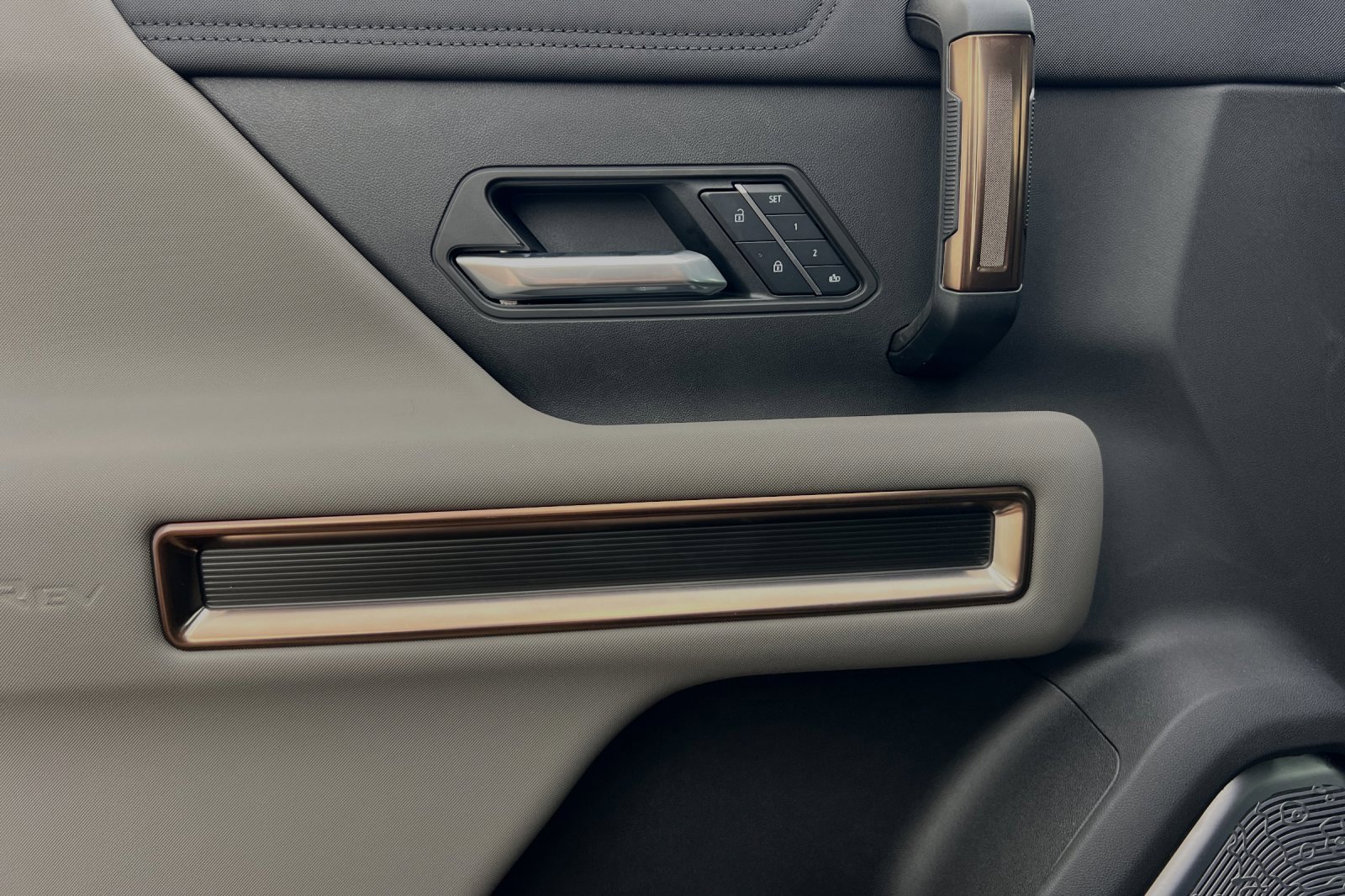 New 2025 GMC Hummer EV 3X image 12