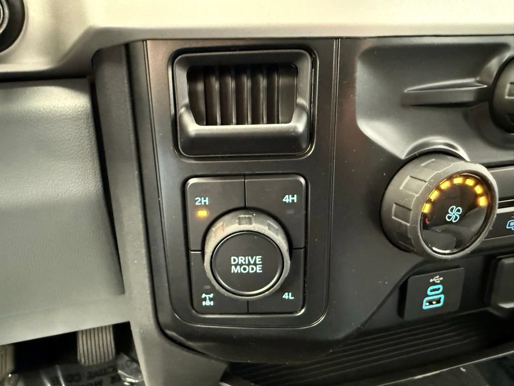 New 2026 Ford F350 XL w/ STX Appearance Package AWD/4WD image 39