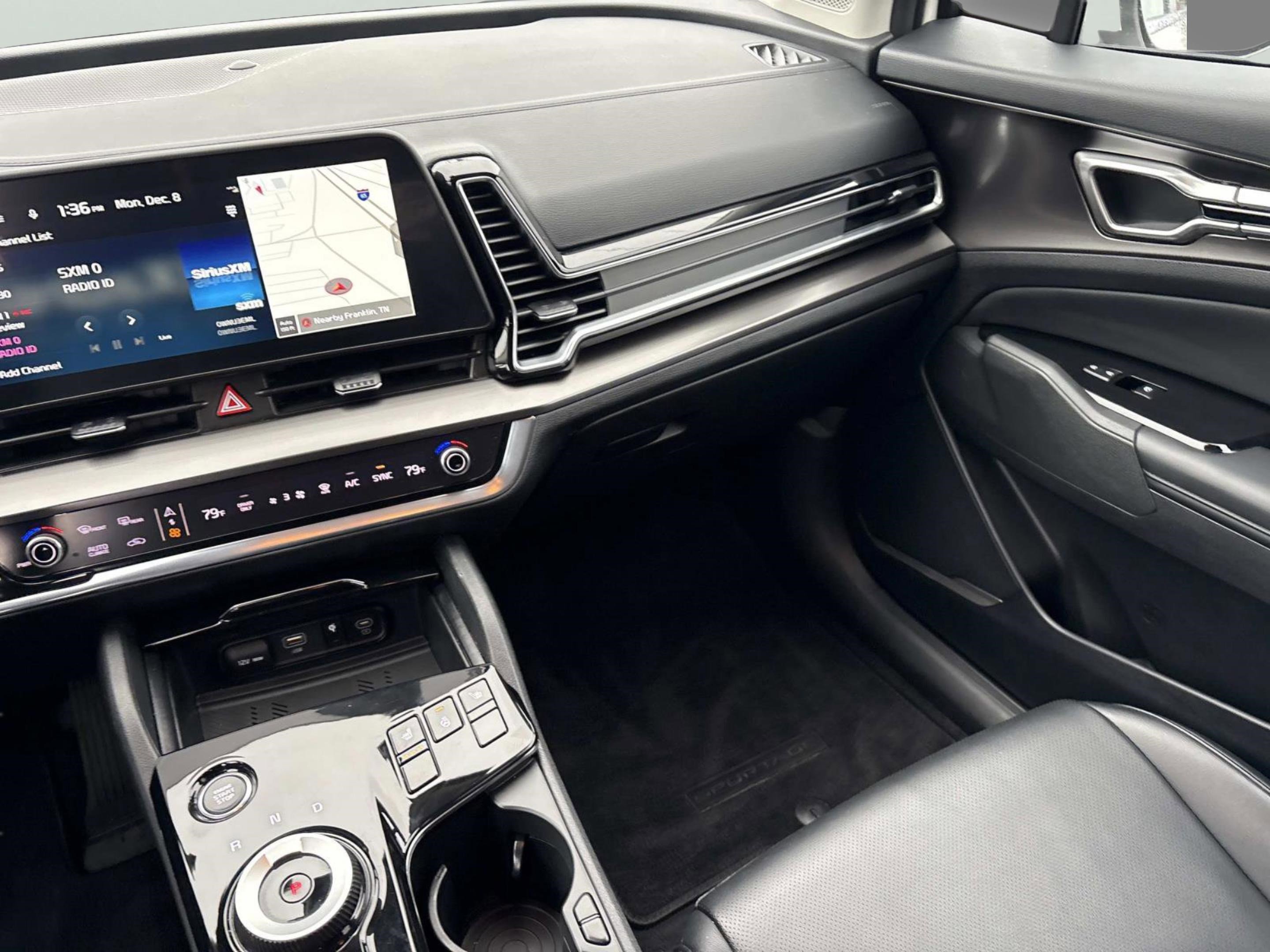 Used 2023 Kia Sportage EX image 14