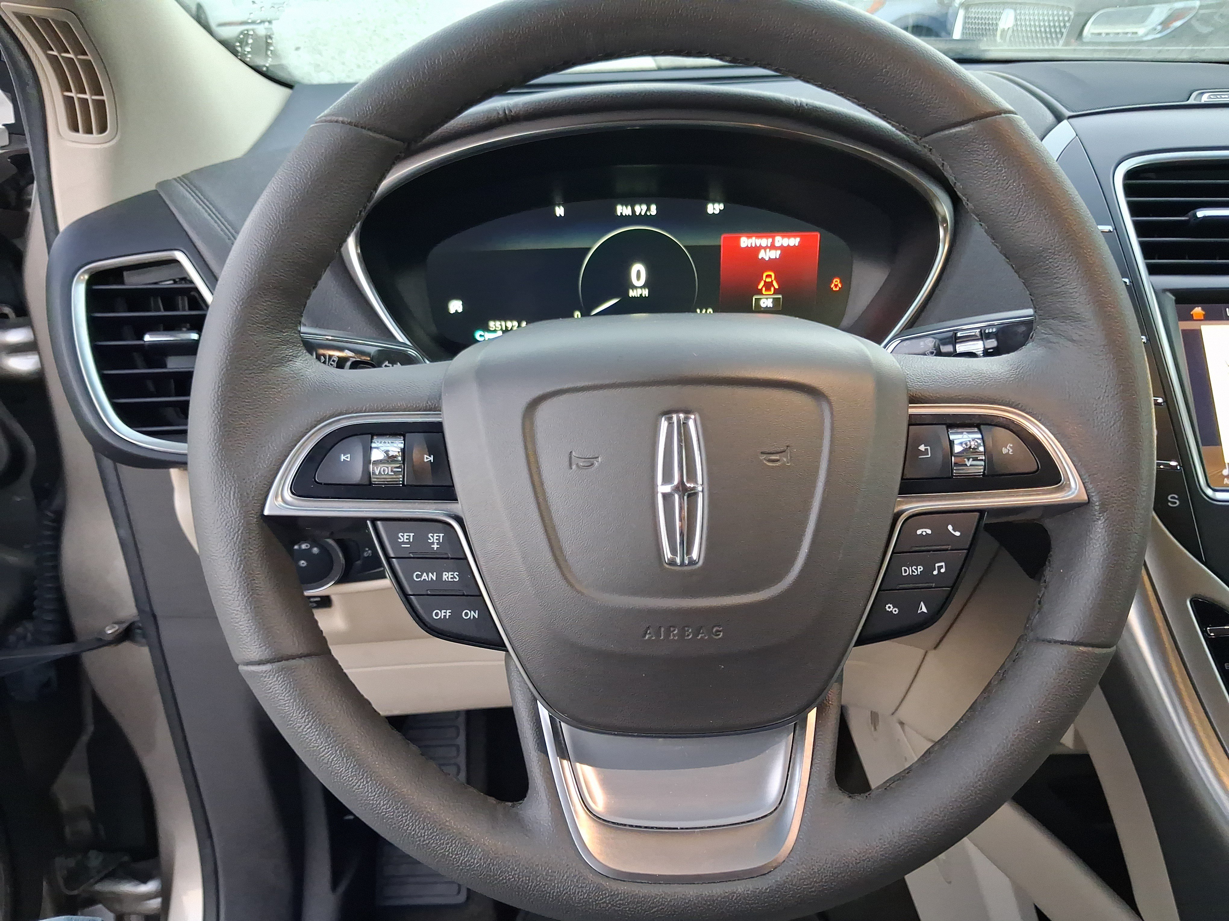 Used 2019 Lincoln Nautilus FWD image 15