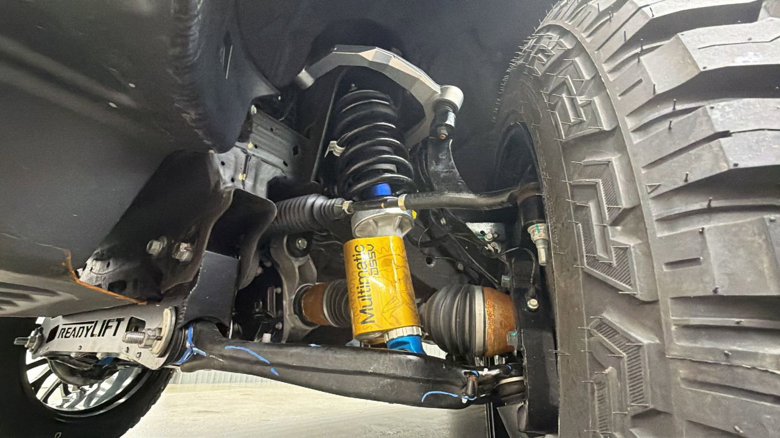 Used 2025 GMC Sierra 1500 AT4X image 16