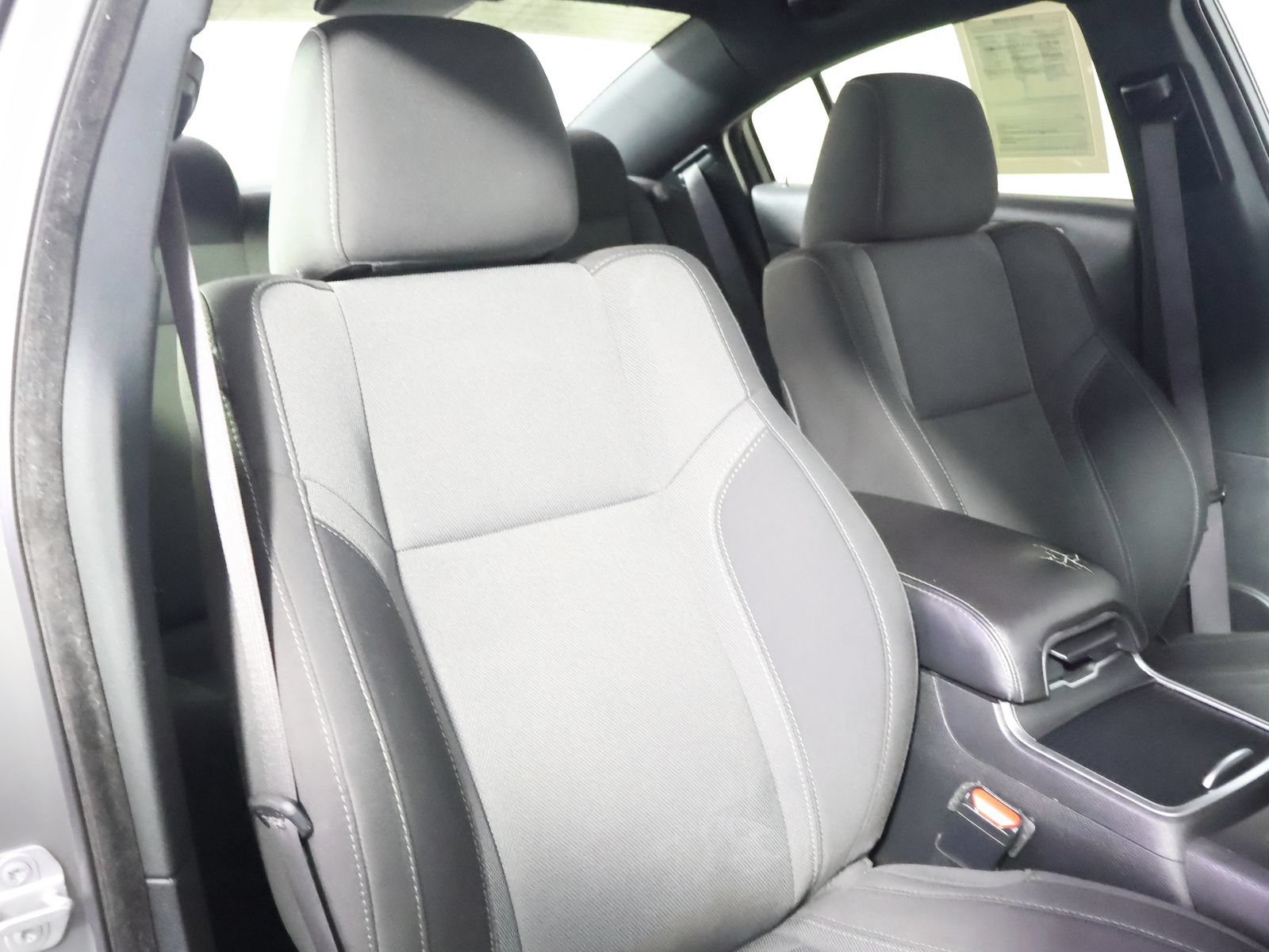 Used 2018 Dodge Charger SXT Plus RWD image 50