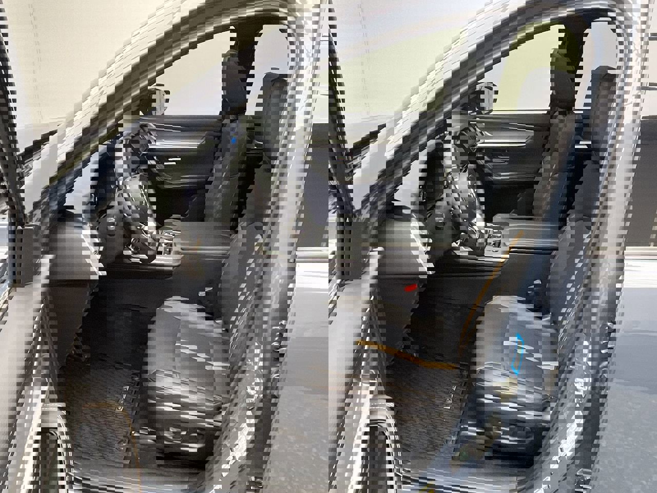 Certified 2025 MAZDA CX-70 Plug-In Hybrid w/ Premium Plus image 3