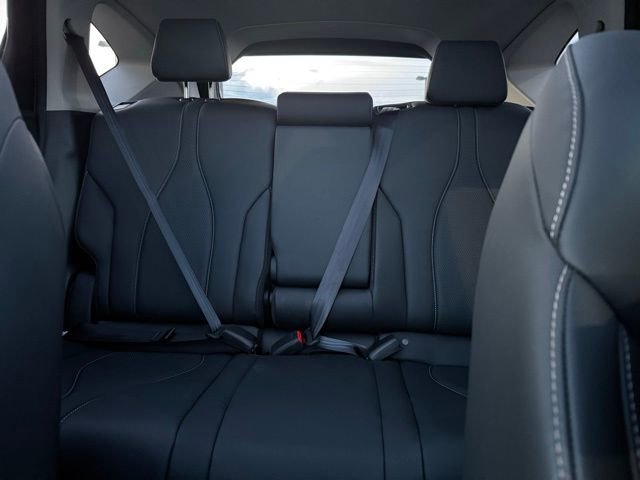 Certified 2025 Acura RDX w/ Technology Package image 38