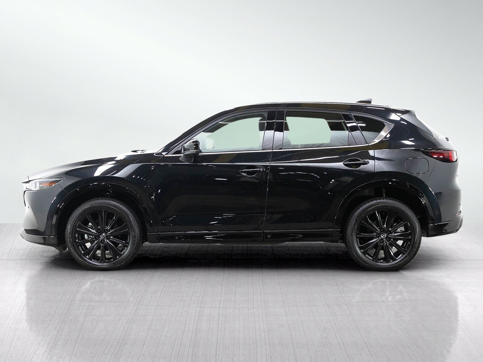Used 2025 MAZDA CX-5 2.5 Turbo w/ Premium Package AWD/4WD image 2