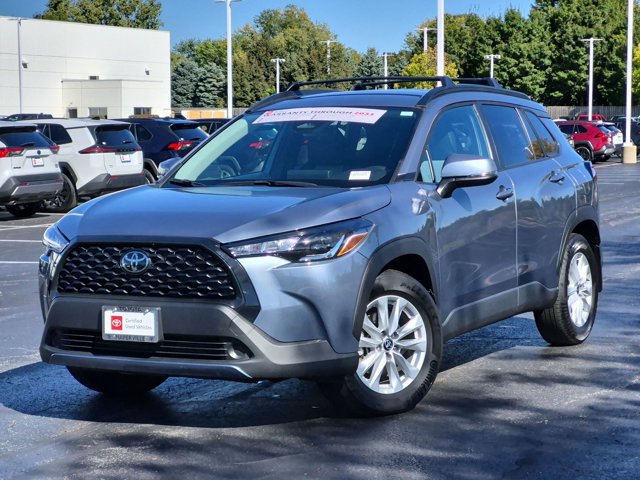 Certified 2023 Toyota Corolla Cross LE AWD/4WD image 2