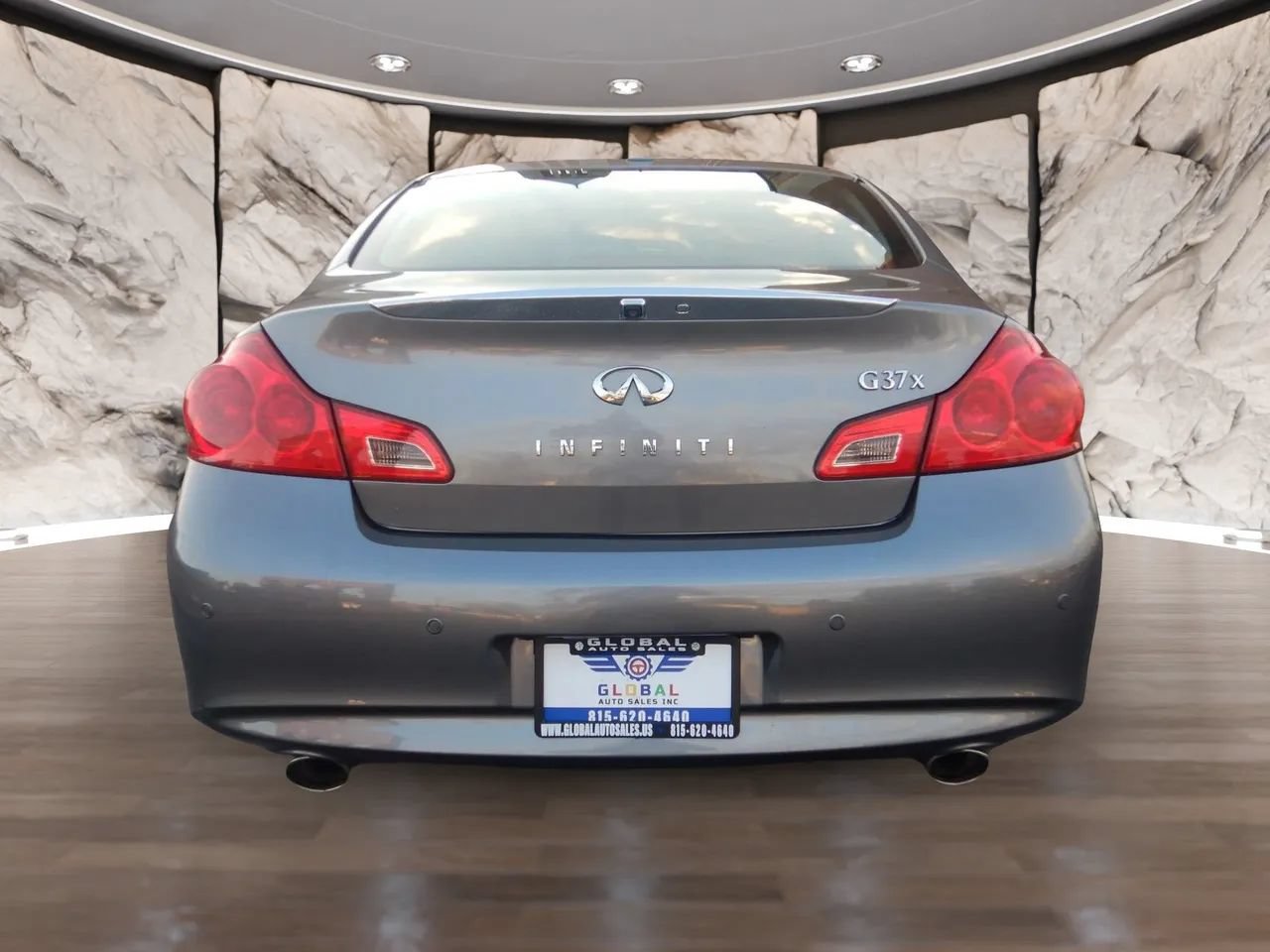 Used 2013 INFINITI G37 x Sedan w/ Premium Pkg AWD/4WD image 7