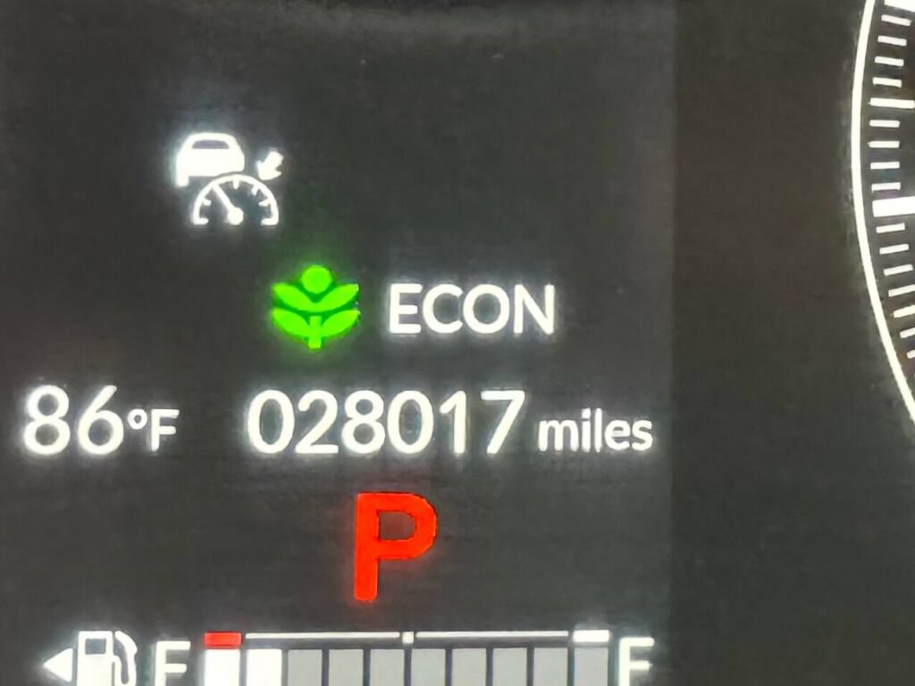 Used 2025 Honda Pilot EX-L image 29
