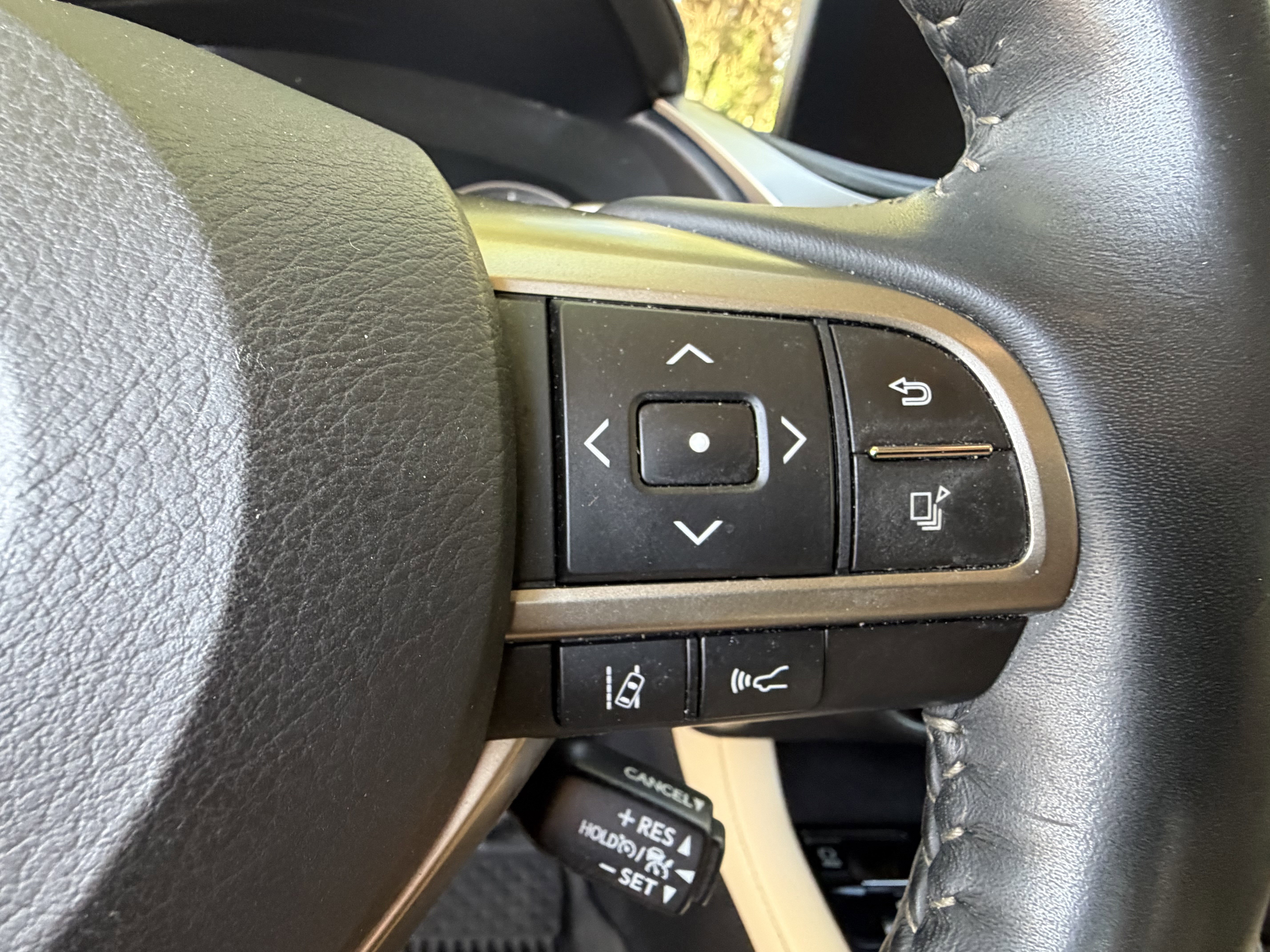 Used 2022 Lexus RX 350 FWD w/ Premium Package image 19