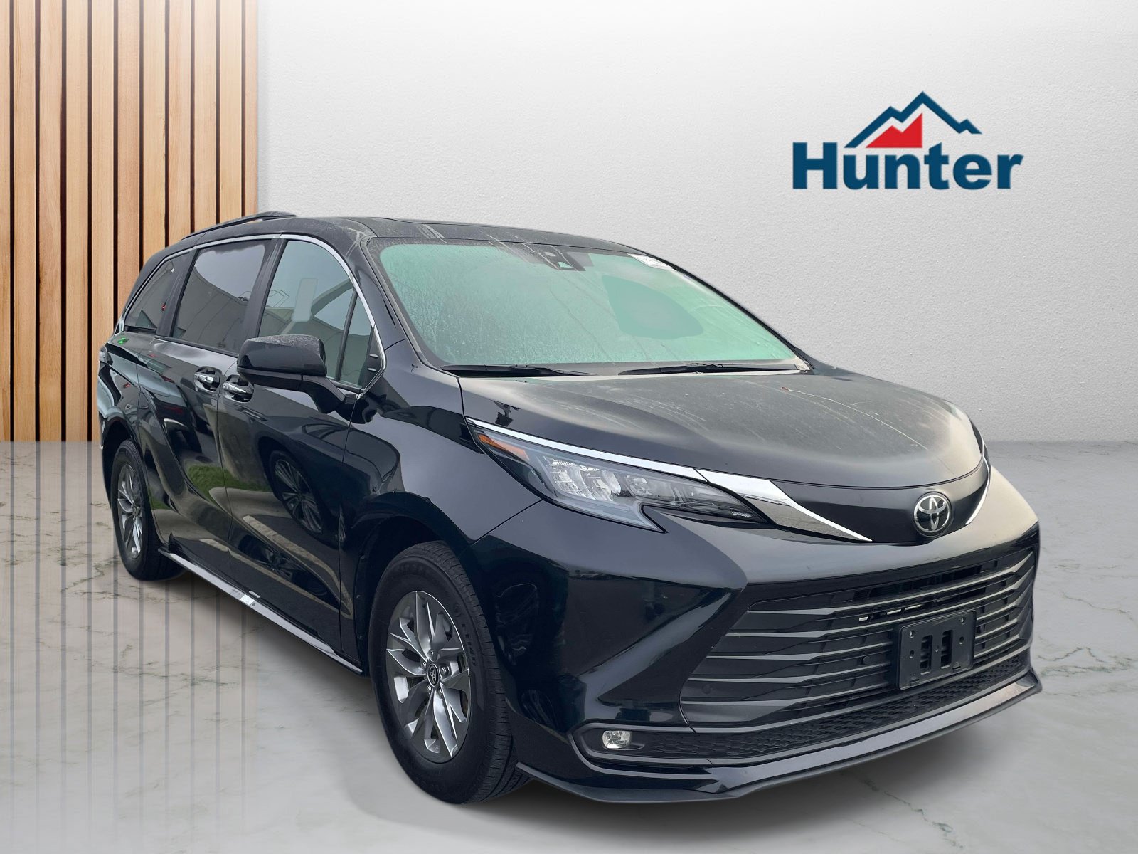 Used 2026 Toyota Sienna XLE