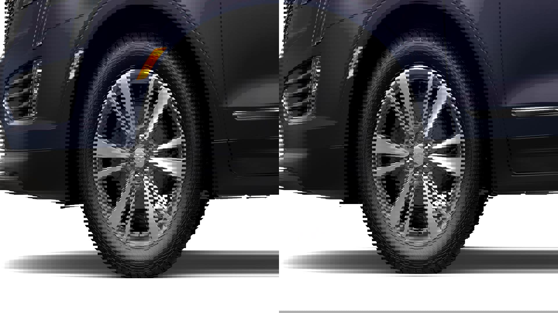 New 2025 Cadillac XT5 Premium Luxury w/ LPO, Floor Liner Package image 27