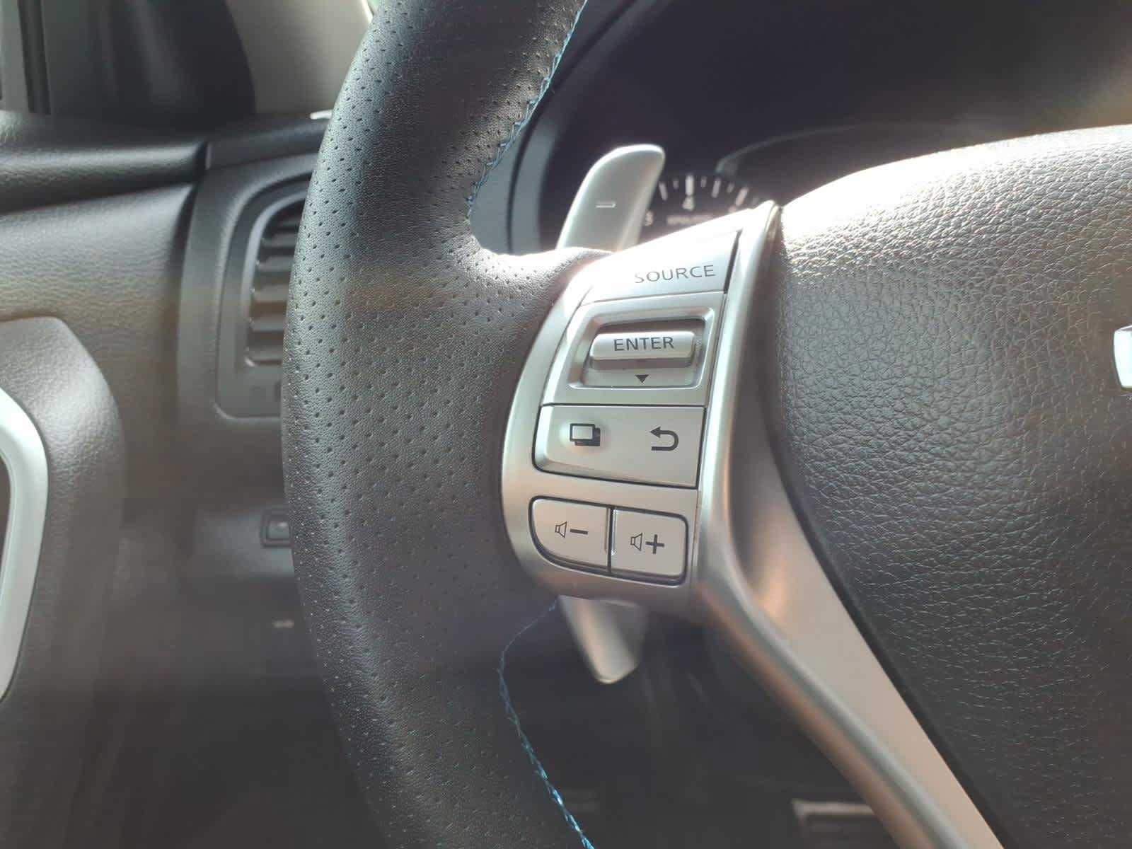 Certified 2018 Nissan Altima 2.5 SR FWD image 22