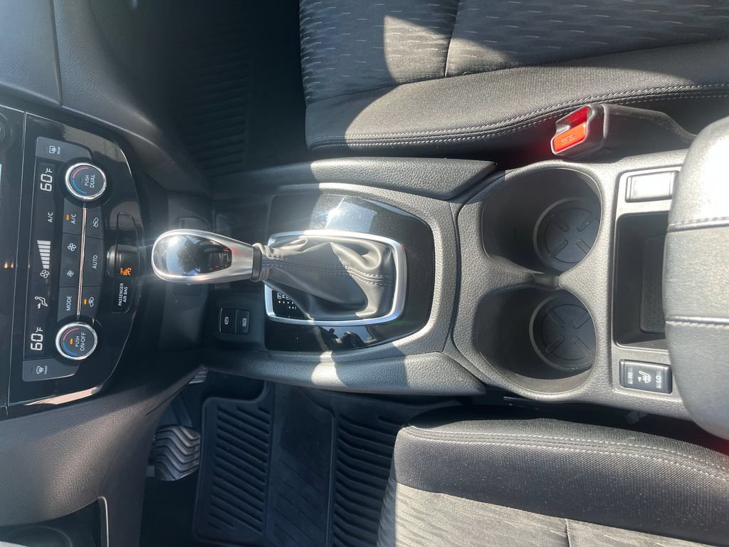 Used 2019 Nissan Rogue SV w/ Premium Package FWD image 26