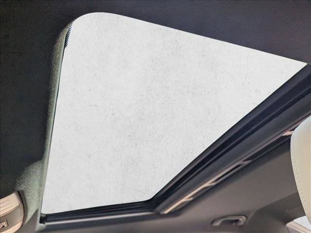 Used 2013 Mercedes-Benz E 350 Sedan image 16