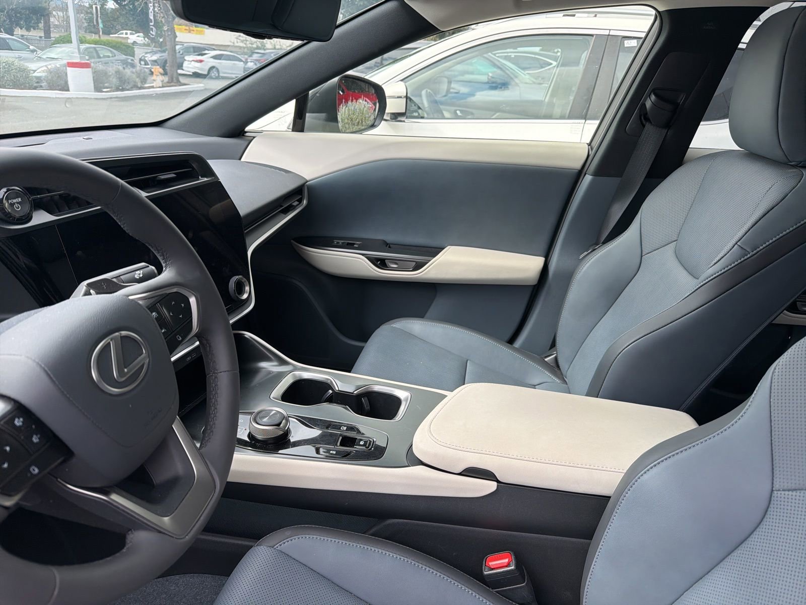 Used 2024 Lexus RZ 300e Premium w/ Technology Package image 7