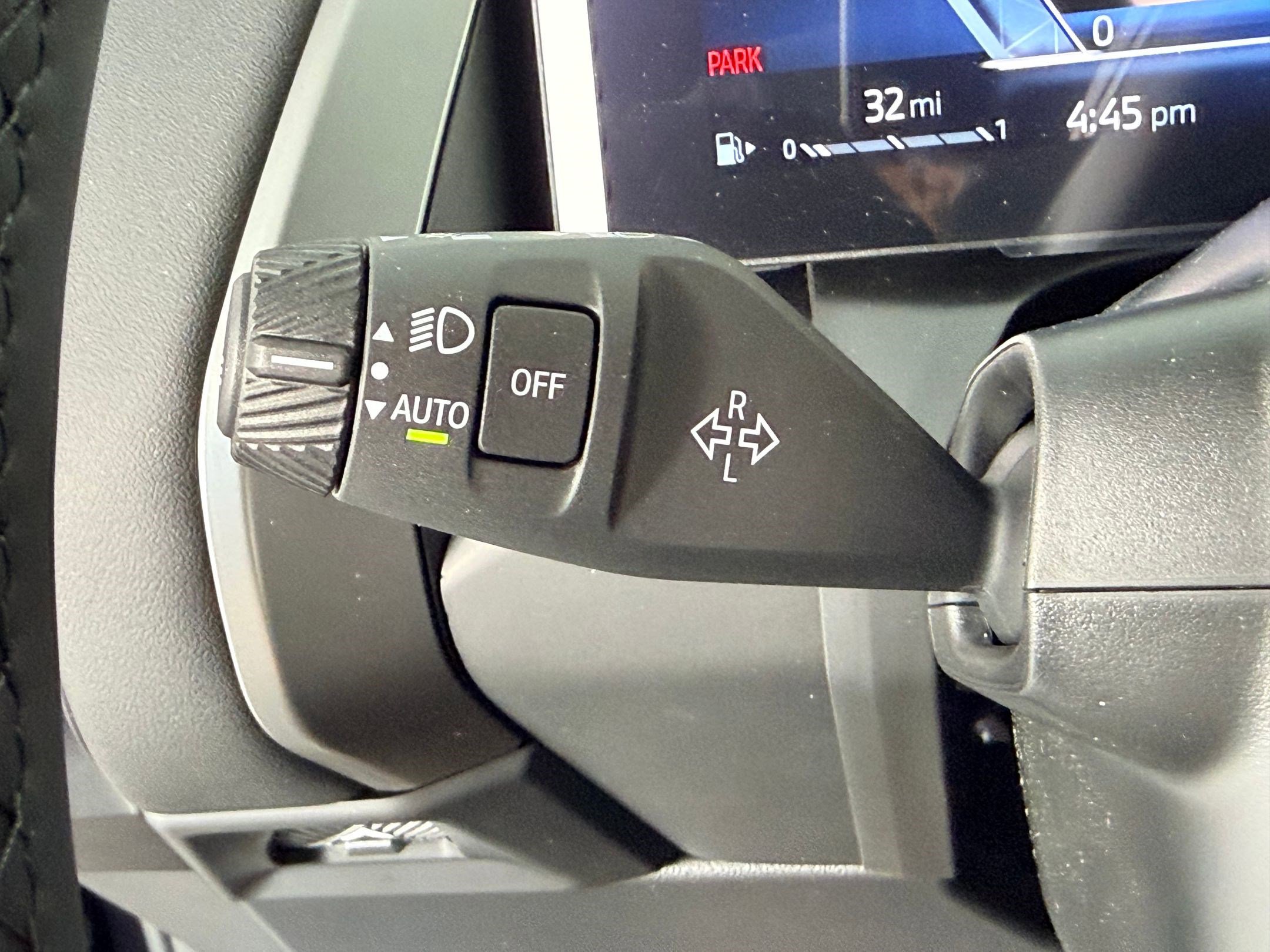 New 2026 BMW X3 xDrive30 w/ Premium Package AWD/4WD image 23