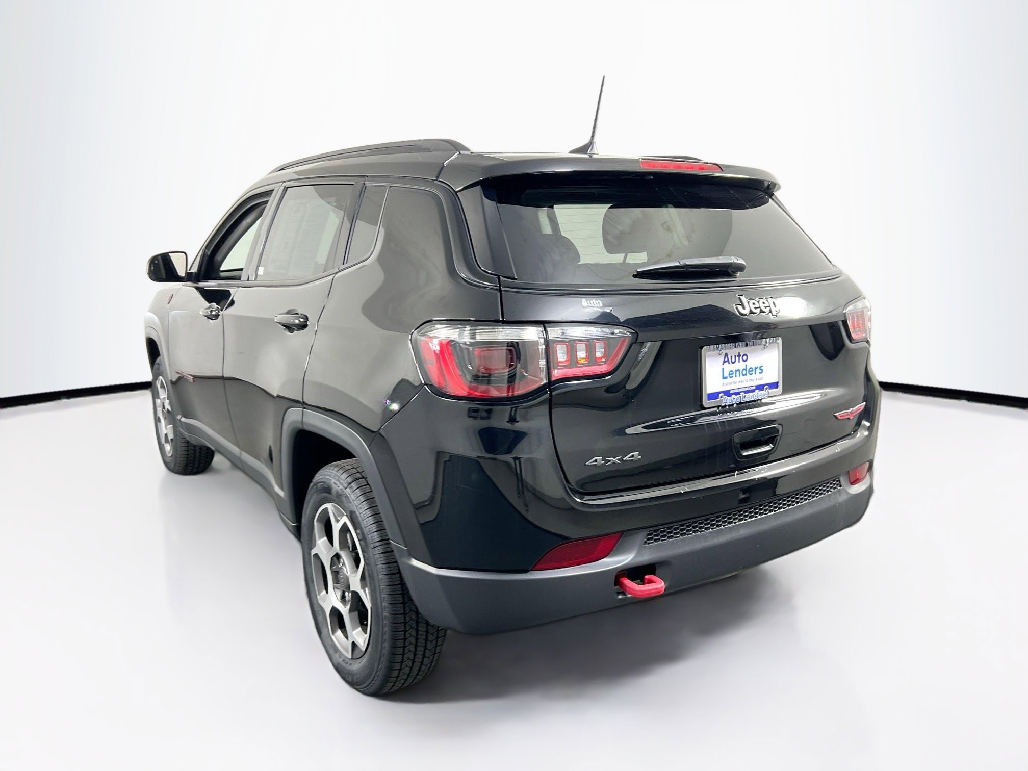 Used 2022 Jeep Compass Trailhawk image 7