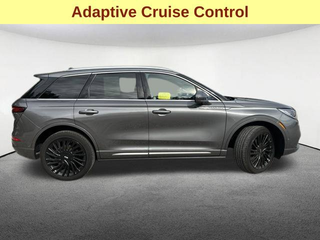 Used 2022 Lincoln Corsair Reserve w/ Equipment Group 201A AWD/4WD image 13