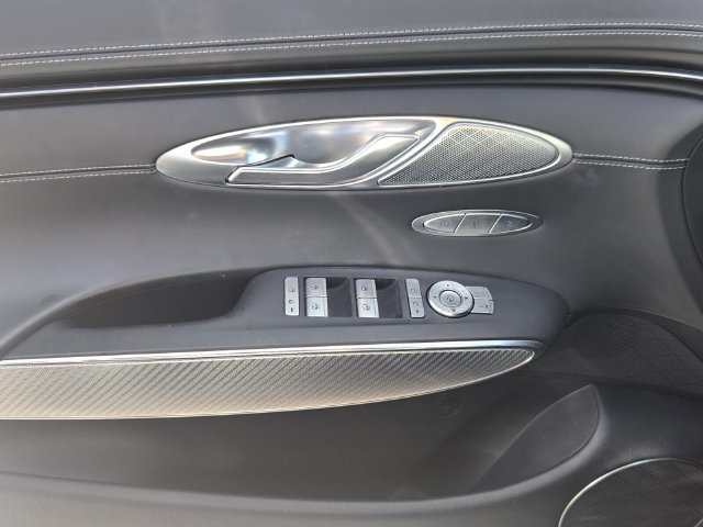 Used 2024 Genesis GV70 2.5T w/ Sport Prestige Package AWD/4WD image 28