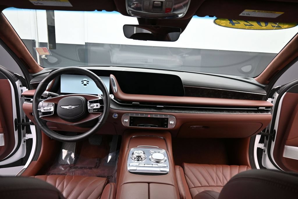 Used 2024 Genesis G90 3.5T AWD/4WD image 9