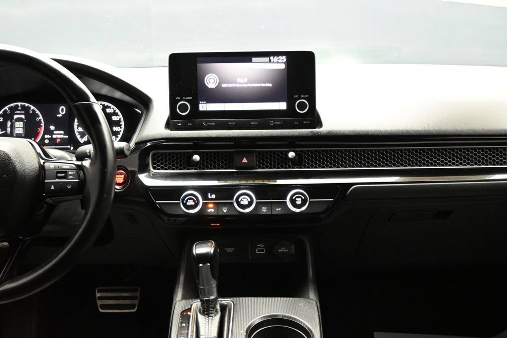 Used 2022 Honda Civic Sport image 18