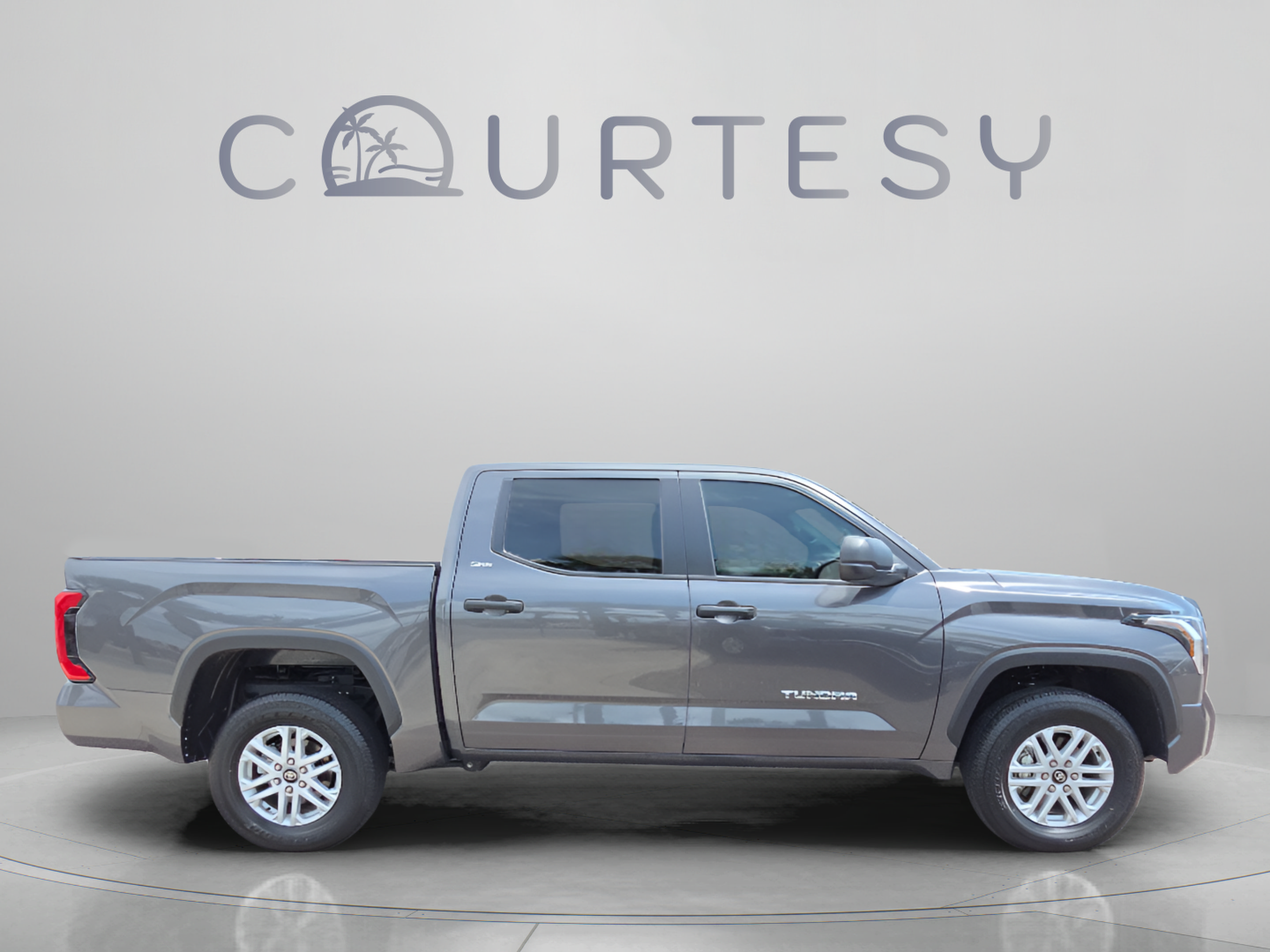 Certified 2025 Toyota Tundra SR5 AWD/4WD image 8