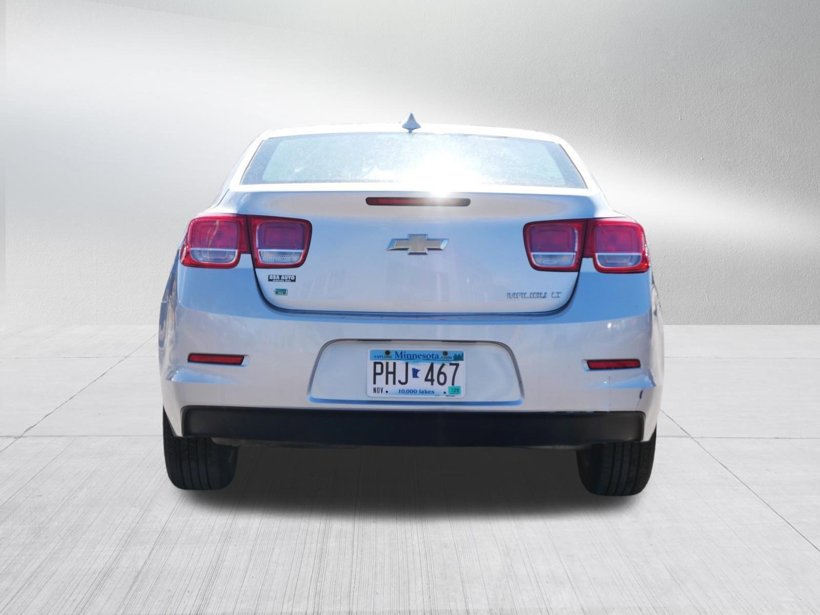 Used 2016 Chevrolet Malibu LT image 6