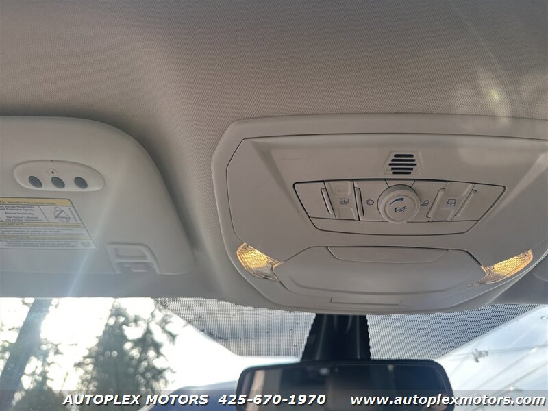 Used 2015 Ford Escape Titanium w/ Equipment Group 301A image 37