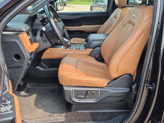 Certified 2023 Ford Expedition Platinum AWD/4WD image 15